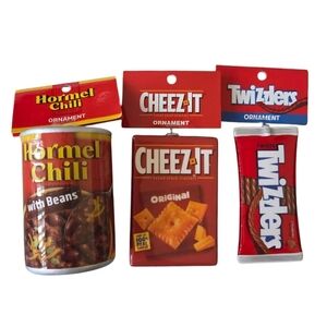 3pc Food Ornaments Chili, Cheez-it & Twizzlers
